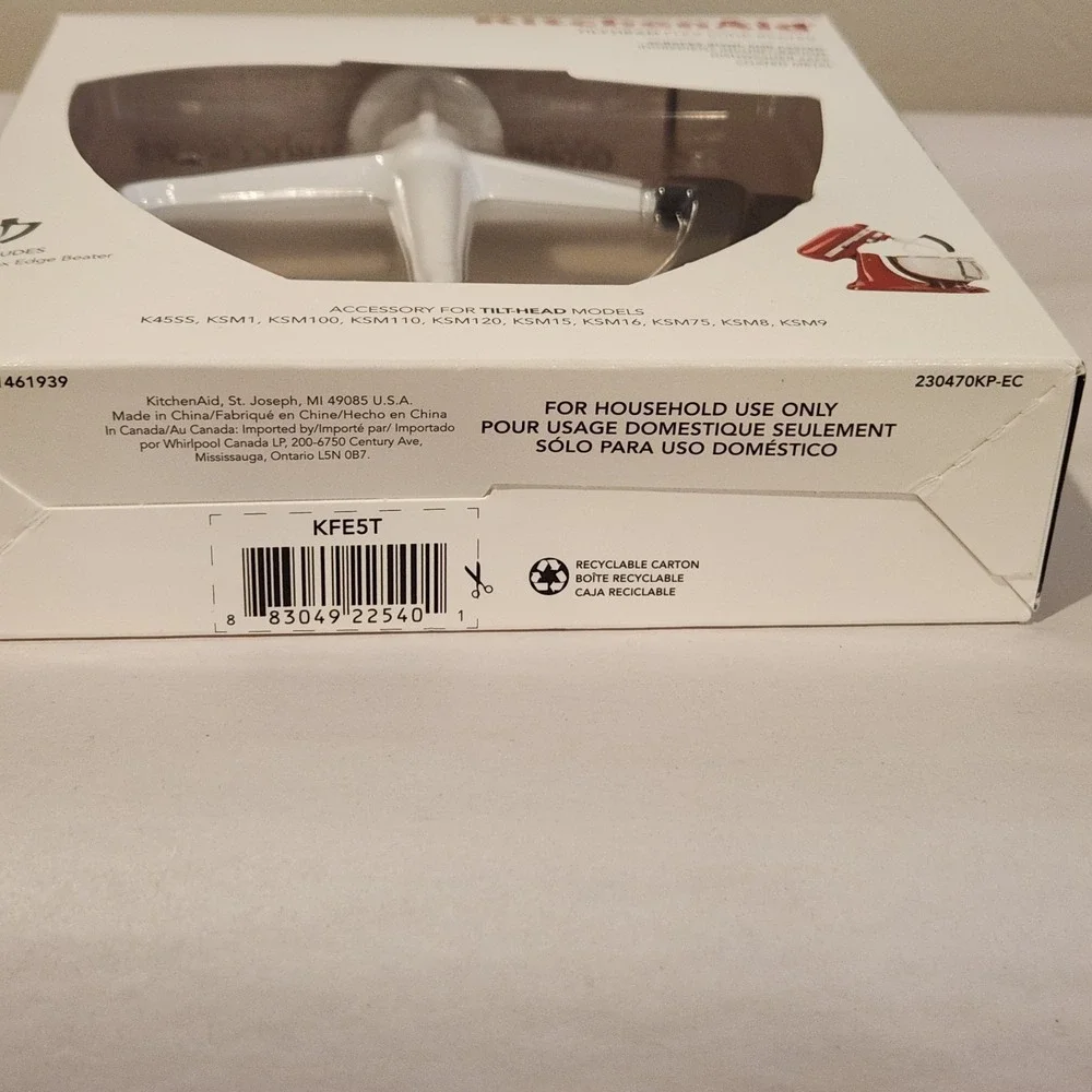 KitchenAid Tilt-Head Flex Edge Beater attachment KFE5T